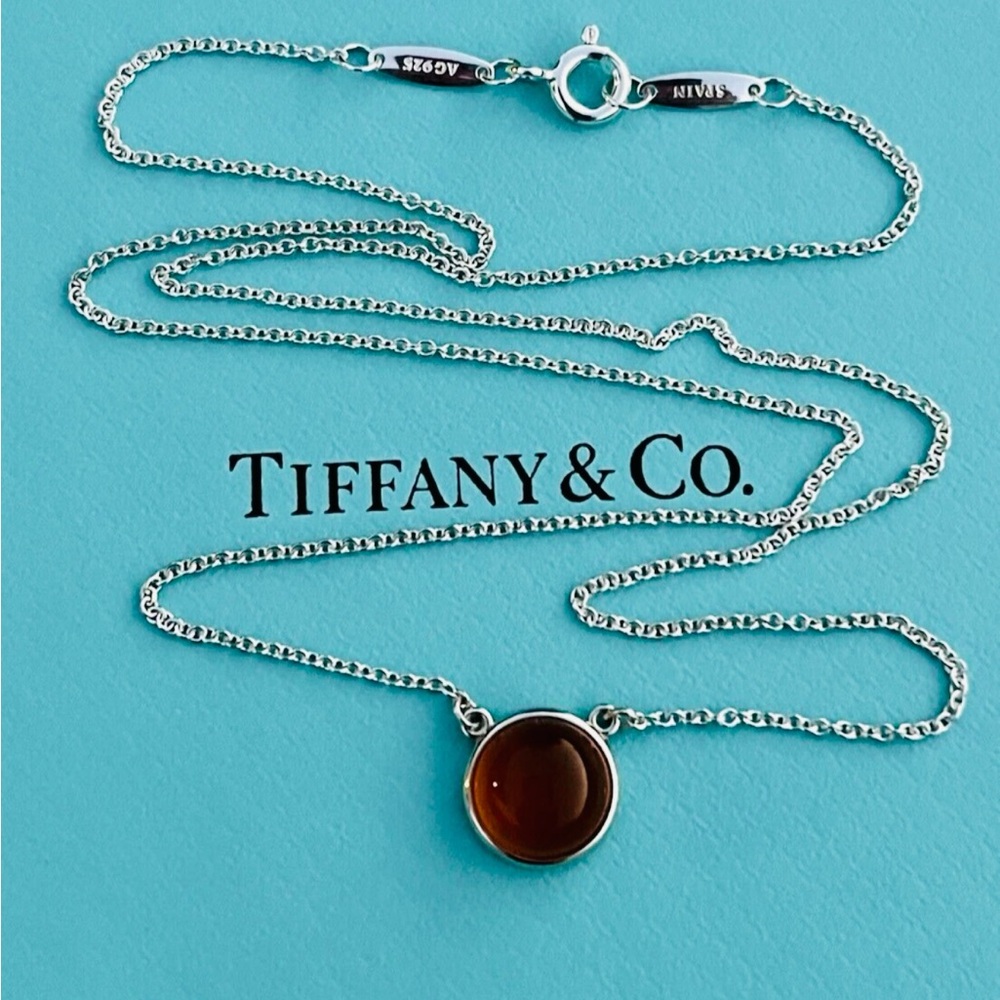 Tiffany & Co. Elsa Peretti Color by the Yard Orange Chalcedony
